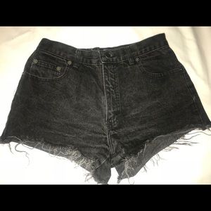 Vintage fringe black short